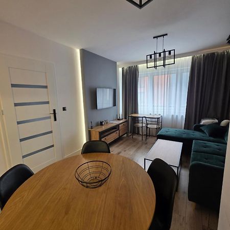 Mieszkanie W Nowoczesnym Halo Apartament W Centrum Vratislav Exteriér fotografie